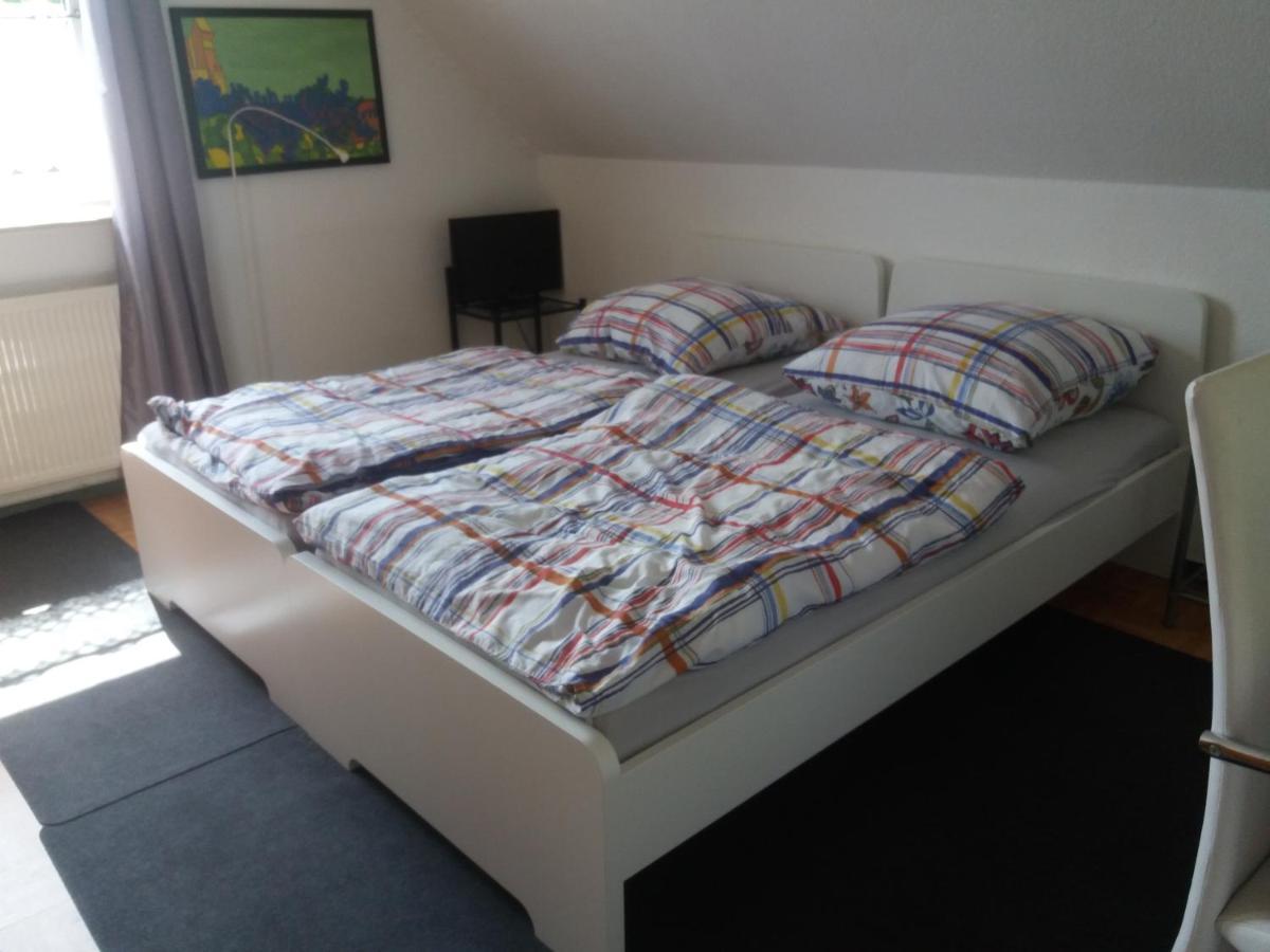 Ruhiges Zimmer Direkt An Den Leineauen Hemmingen  Exterior photo